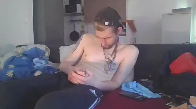 Snapshot of ThePython666 chatting on 03.17.25 ThePython666 online show from 03.17.25