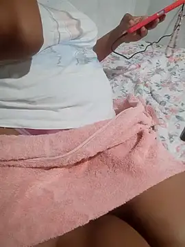 Snapshot of Sydneyputinha chatting on 09.30.25 Sydneyputinha online show from 09.30.25