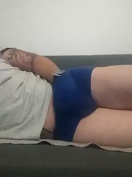 Snapshot of gui67675 chatting on 10.27.25 gui67675 online show from 10.27.25