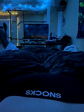 Snapshot of germanidk chatting on 12.04.25 germanidk online show from 12.04.25