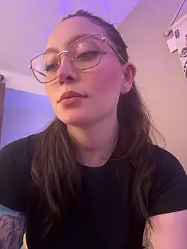 Snapshot of Te_para_2 chatting on 03.20.25 Te para 2 online show from 03.20.25