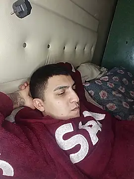 Snapshot of Kadir1320@xh chatting on 03.10.25 Kadir1320xh online show from 03.10.25