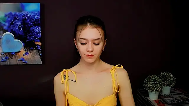 LanaTey online show from 03.20.25