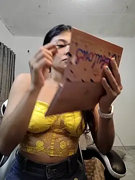 Guadalupe Lopez online show from 09.28.25