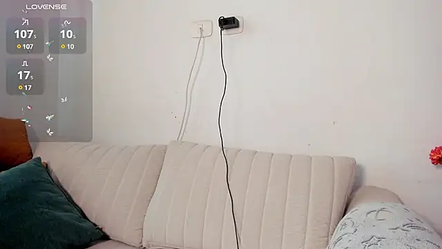 Snapshot of Gabee7_ chatting on 03.13.25 Gabee7 online show from 03.13.25