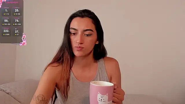 Snapshot of Gabee7_ chatting on 10.22.25 Gabee7 online show from 10.22.25