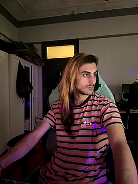 twink69Finger online show from 10.08.25