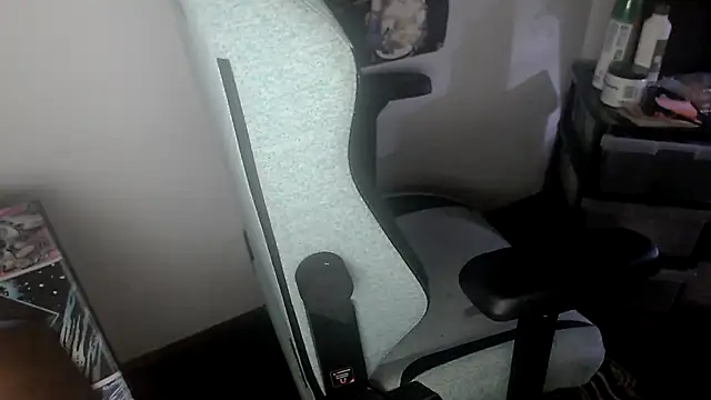 twink69Finger online show from 10.16.25