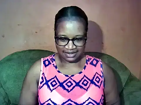 Snapshot of sexyamanda_ chatting on 03.14.25 sexyamanda online show from 03.14.25