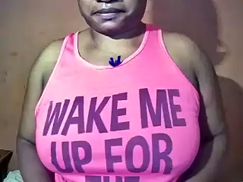 Snapshot of sexyamanda_ chatting on 10.17.25 sexyamanda online show from 10.17.25