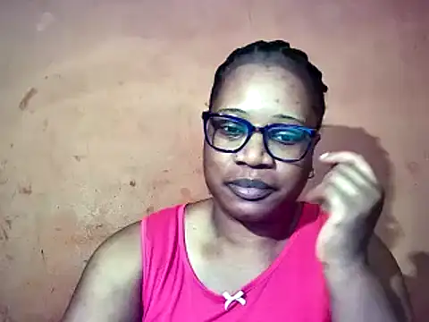 Snapshot of sexyamanda_ chatting on 10.23.25 sexyamanda online show from 10.23.25