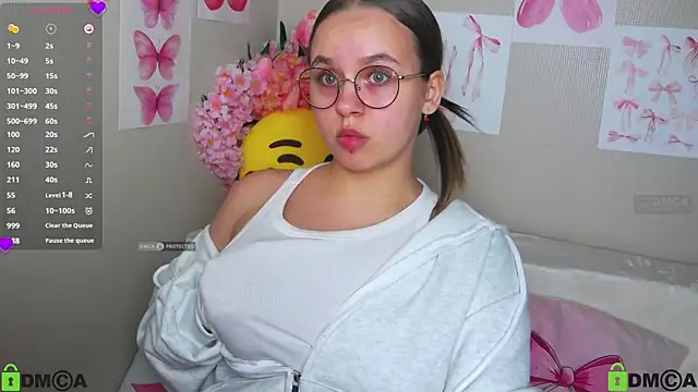 Lilysweet13 online show from 10.05.25