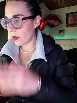 mia velvet1 online show from 03.08.26