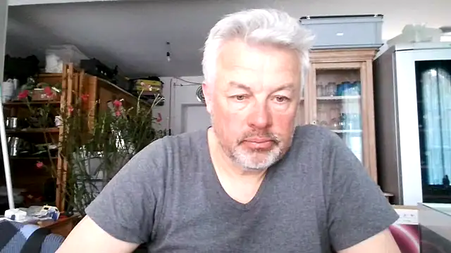 Berg Boy online show from 03.12.25