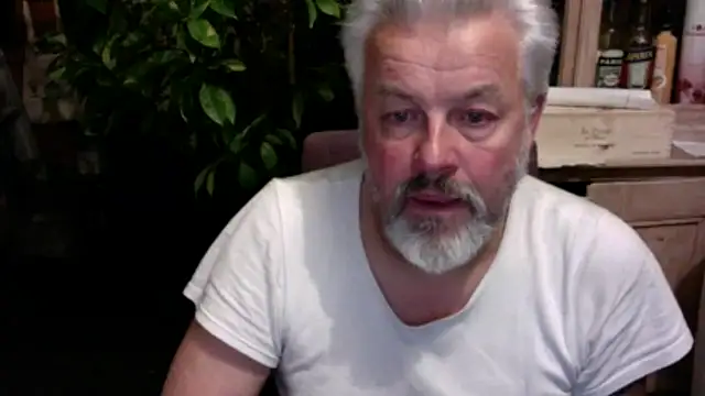 Berg Boy online show from 11.21.25