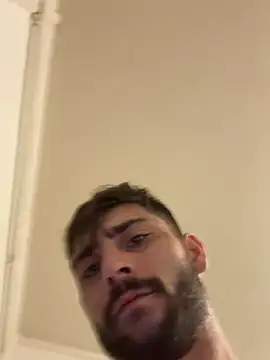 Snapshot of Hugo34bg chatting on 03.01.26 Hugo34bg online show from 03.01.26