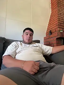 Snapshot of elninio_poya chatting on 12.16.25 elninio poya online show from 12.16.25