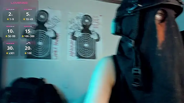 Snapshot of cos_operator chatting on 09.13.25 cos operator online show from 09.13.25