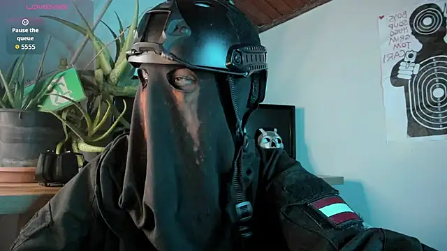 Snapshot of cos_operator chatting on 09.27.25 cos operator online show from 09.27.25