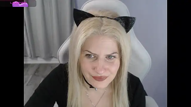 BellaStar84 online show from 10.28.25