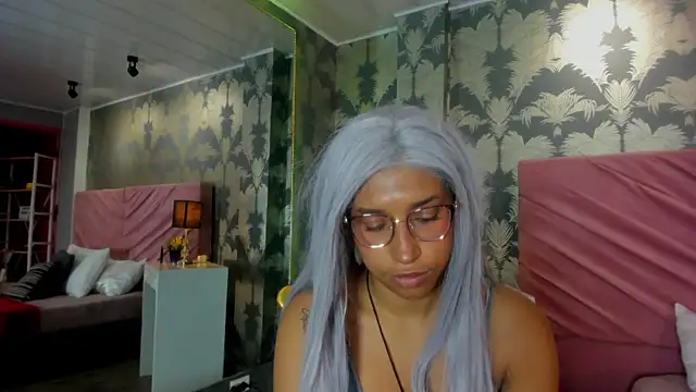 Karin Ks online show from 11.21.25