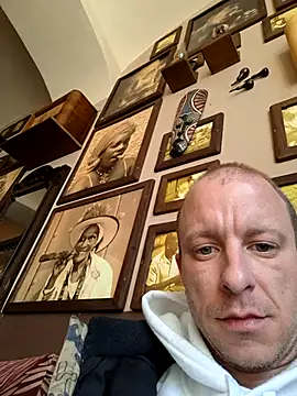 svenpfeifer online show from 03.19.25