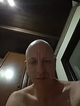 Snapshot of svenpfeifer chatting on 07.13.26 svenpfeifer online show from 07.13.26