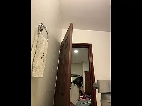 LoganPeny online show from 01.07.26