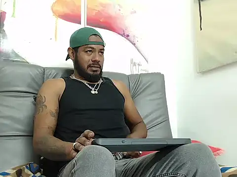 BladeFoxxx1 online show from 09.29.25