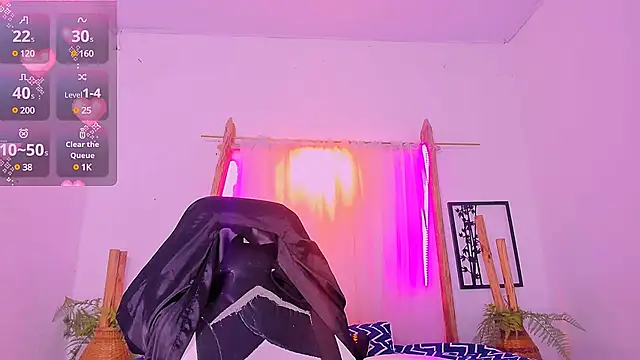 Brithanycullen online show from 03.13.25