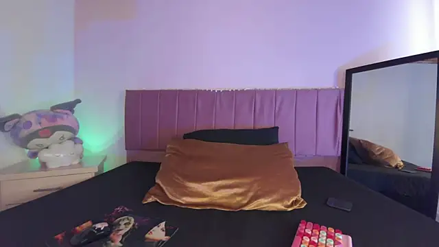 kitty-kryss online show from 09.27.25