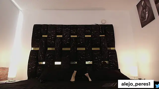 Snapshot of chris_blake__ chatting on 02.10.26 chris blake online show from 02.10.26