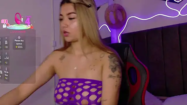 natasha  black online show from 09.29.25