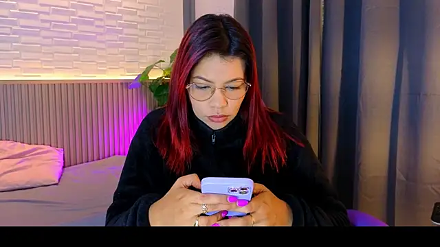 TiffanyWalk online show from 10.27.25