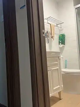 aa520uv online show from 09.21.25