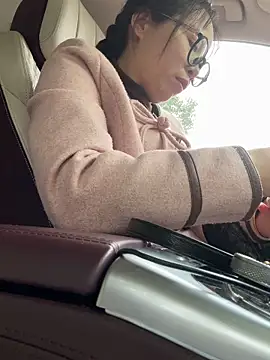 aa520uv online show from 11.06.25