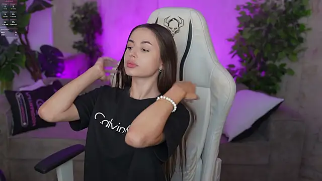 Nikol Dream  online show from 09.13.25