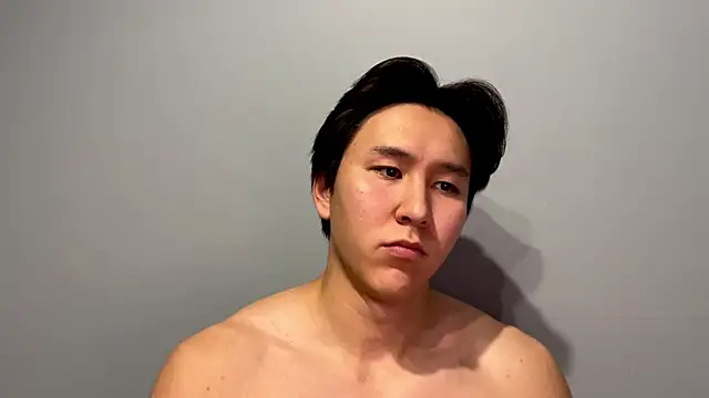 Snapshot of aliktasty chatting on 10.19.25 aliktasty online show from 10.19.25