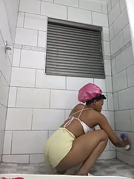 Hotytoty26 online show from 10.16.25