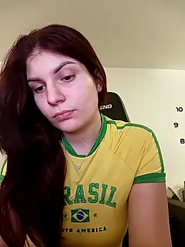 MeCherryy online show from 12.13.25