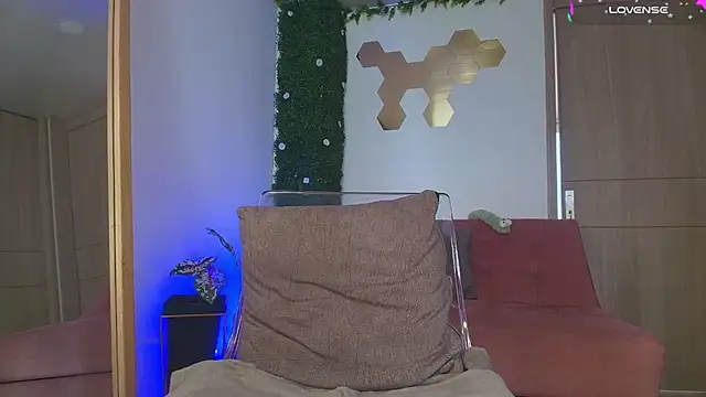 Sairy  online show from 04.25.26