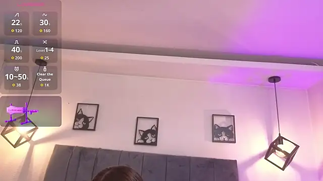 Pretty Johnson  online show from 05.11.26