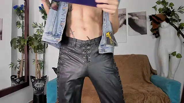 Giotrashy online show from 01.07.26