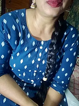 Snapshot of Shalini_telugu09 chatting on 05.07.26 Shalini telugu09 online show from 05.07.26