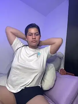 Saanvi21 online show from 03.23.25