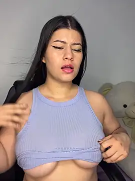 Saanvi21 online show from 10.04.25