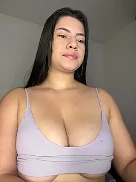 Saanvi21 online show from 11.13.25