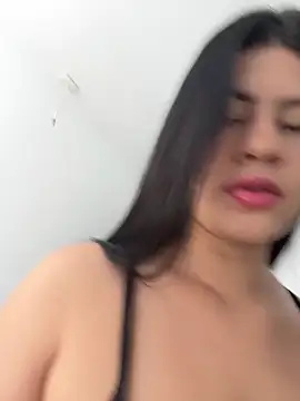 Snapshot of Saanvi21 chatting on 02.15.26 Saanvi21 online show from 02.15.26