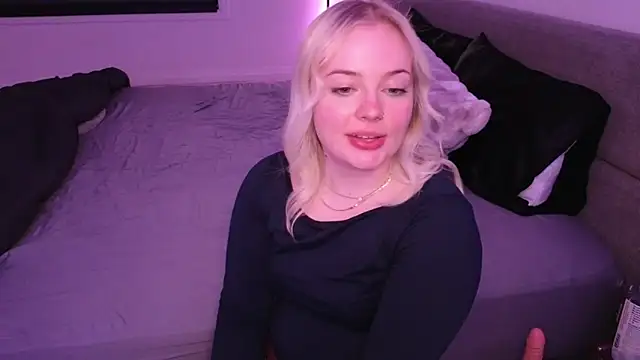 Snapshot of margot_robbie7 chatting on 02.11.26 margot robbie7 online show from 02.11.26