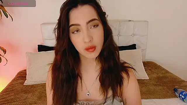 Snapshot of Rebbecawhite_meow chatting on 09.14.25 Rebbecawhite meow online show from 09.14.25